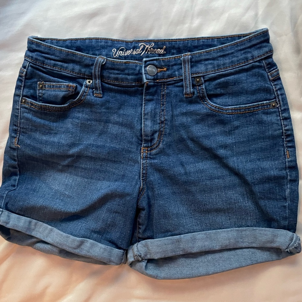 Girl shorts 6/28